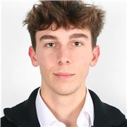 Estudiante de Física da clases de matemáticas y física para nivel Primaria, ESO y Bachillerato